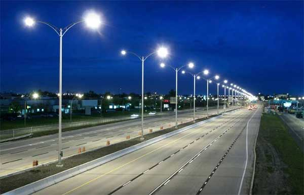 Đèn đường Led PSTL100L Paragon