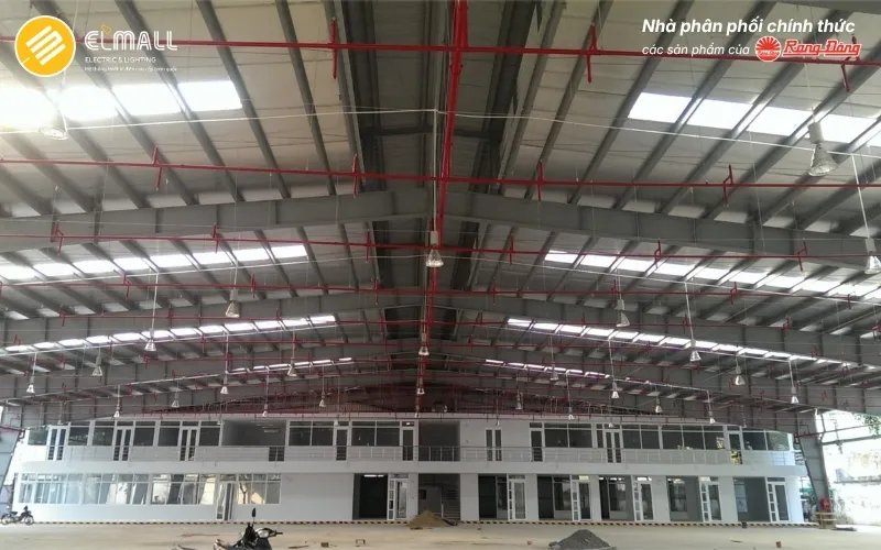 Công trình chiếu sáng nhà xưởng khu công nghiệp đã triển khai